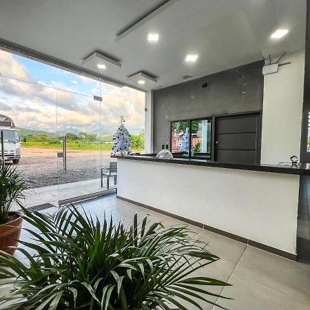 Sagrado Hotel Агуачика Екстериор снимка