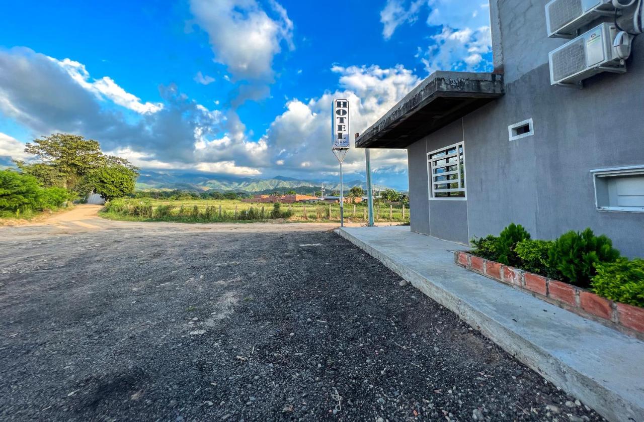 Sagrado Hotel Агуачика Екстериор снимка
